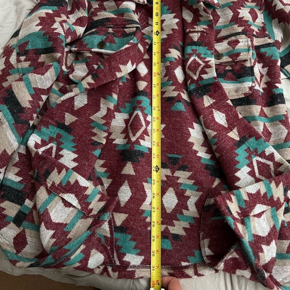 Aztec Shacket - Picture 2 of 6